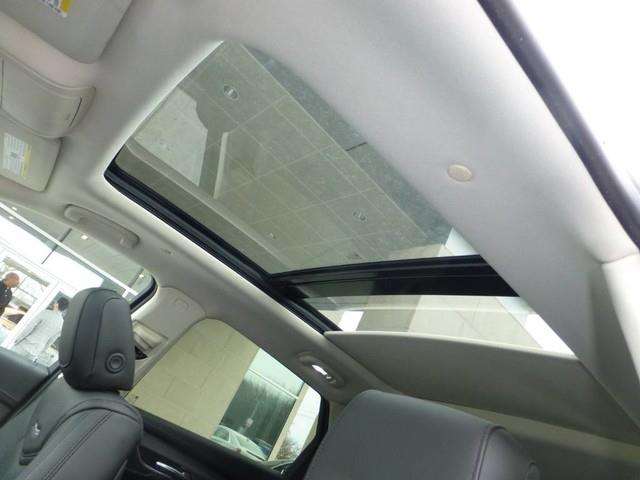 2017 Cadillac XT5 Premium Luxury 4dr SUV